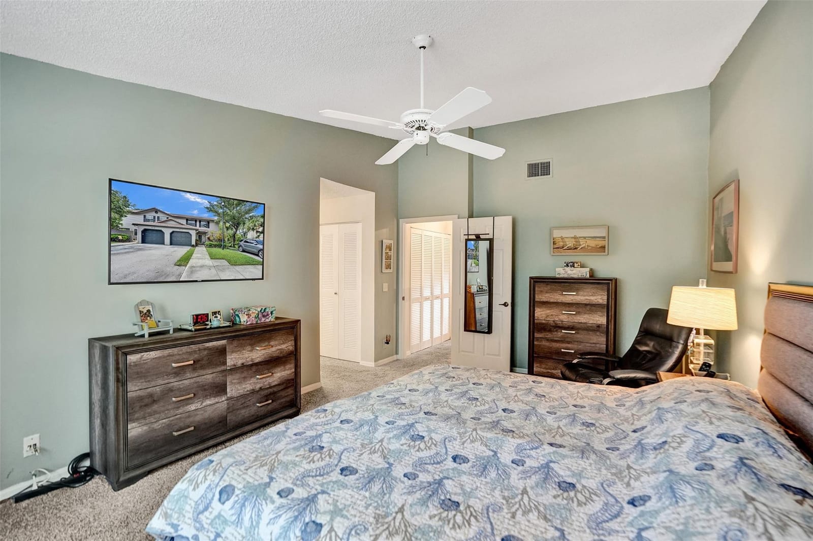 9117 Vineyard Lake Drive, Plantation, FL 33324 photo 8