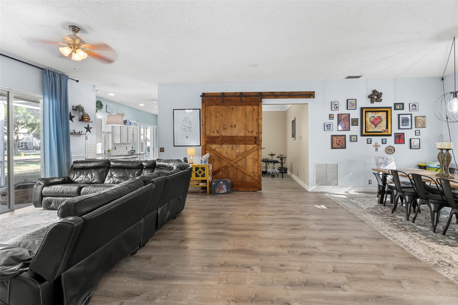 5012 NW 45th Avenue — photo 11