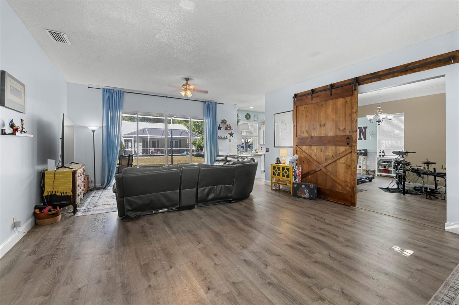 5012 NW 45th Avenue — photo 12