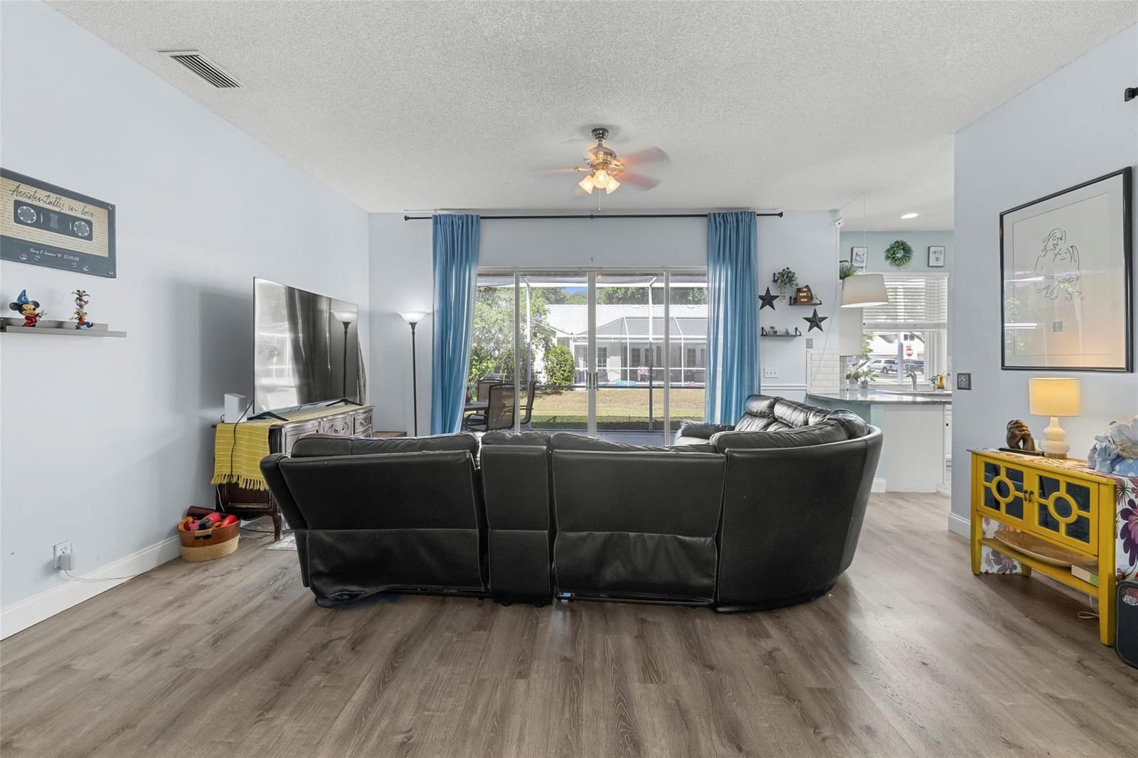 5012 NW 45th Avenue — photo 8