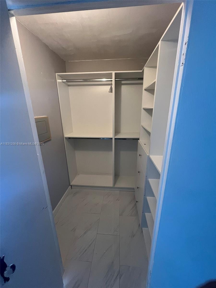900 NE 195th Street 314, Miami, FL 33179 photo 30