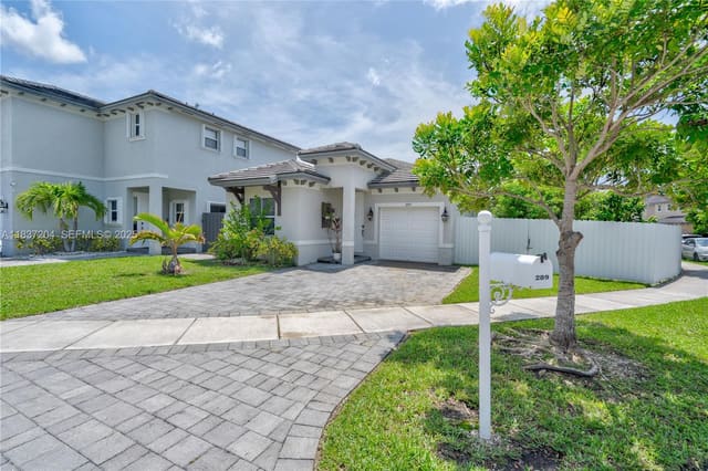 289 SE 31st Avenue, Homestead, FL 33033