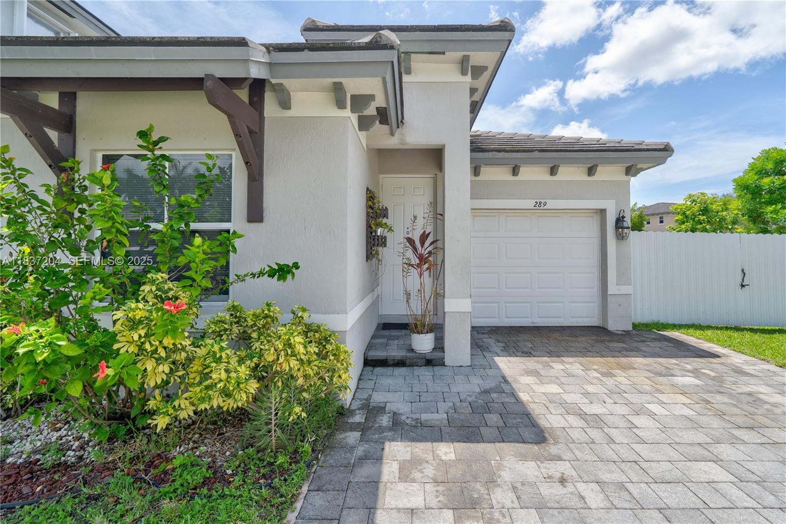 289 SE 31st Avenue, Homestead, FL 33033 photo 2
