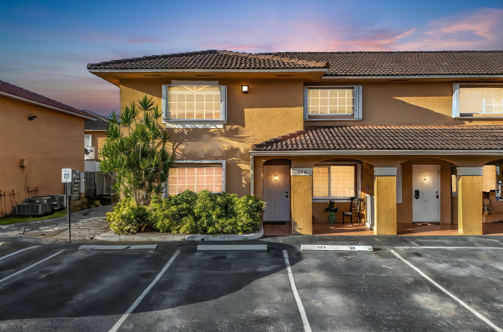 7853 W 36th Avenue 104, Hialeah, FL 33018