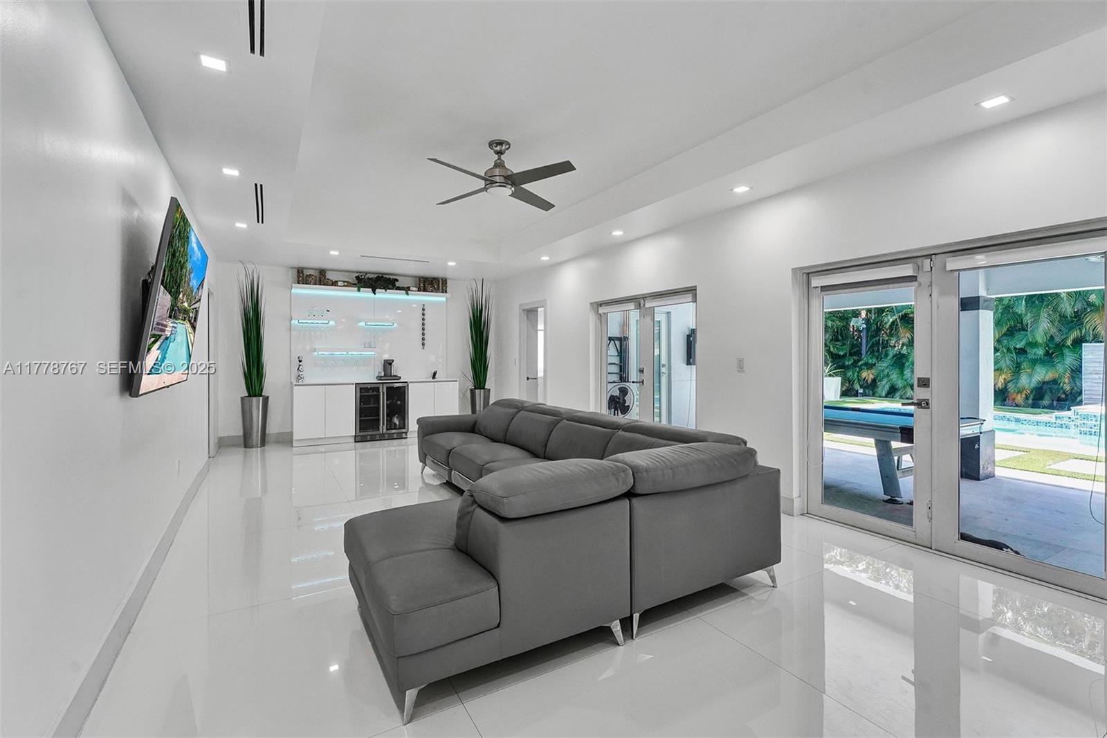 7870 NW 160th Terrace, Miami Lakes, FL 33016 photo 14