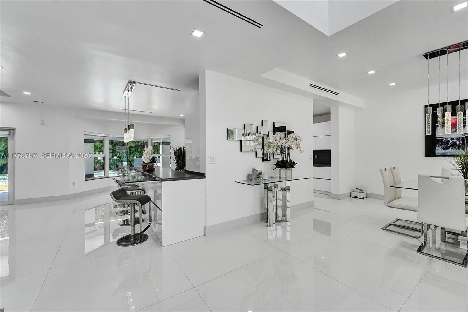 7870 NW 160th Terrace, Miami Lakes, FL 33016 photo 24