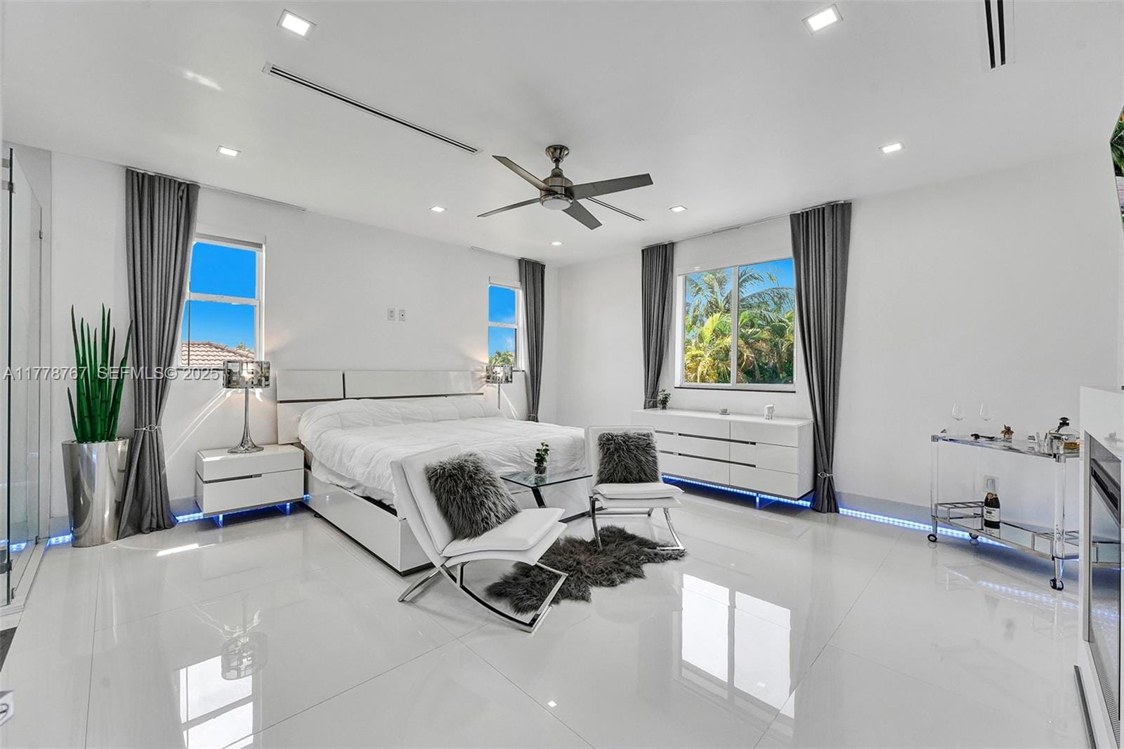 7870 NW 160th Terrace, Miami Lakes, FL 33016 photo 28