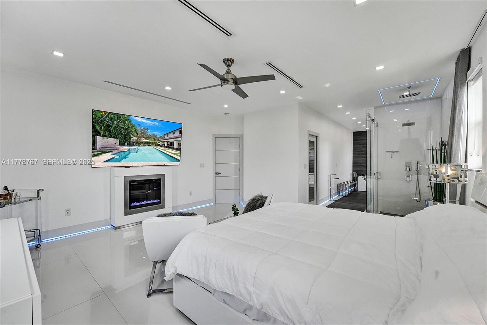 7870 NW 160th Terrace, Miami Lakes, FL 33016 photo 30