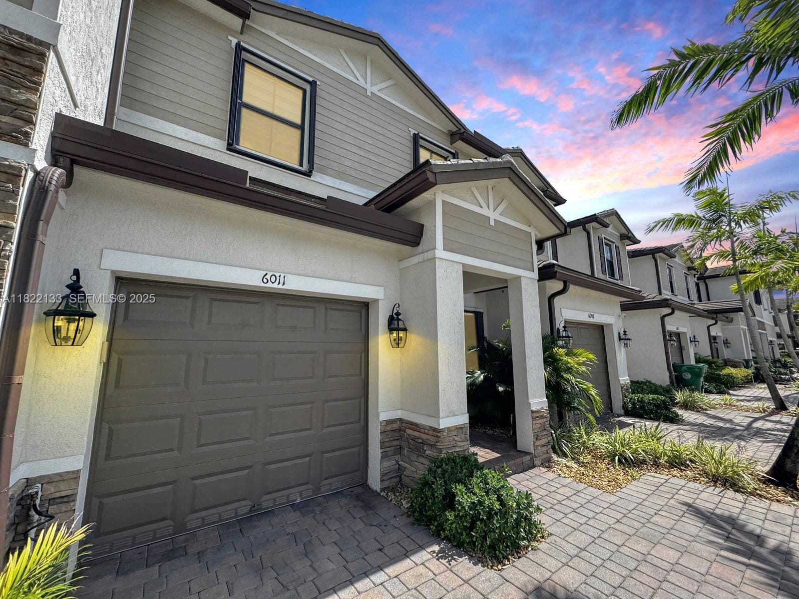 6011 W Paso Fino Place — photo 2