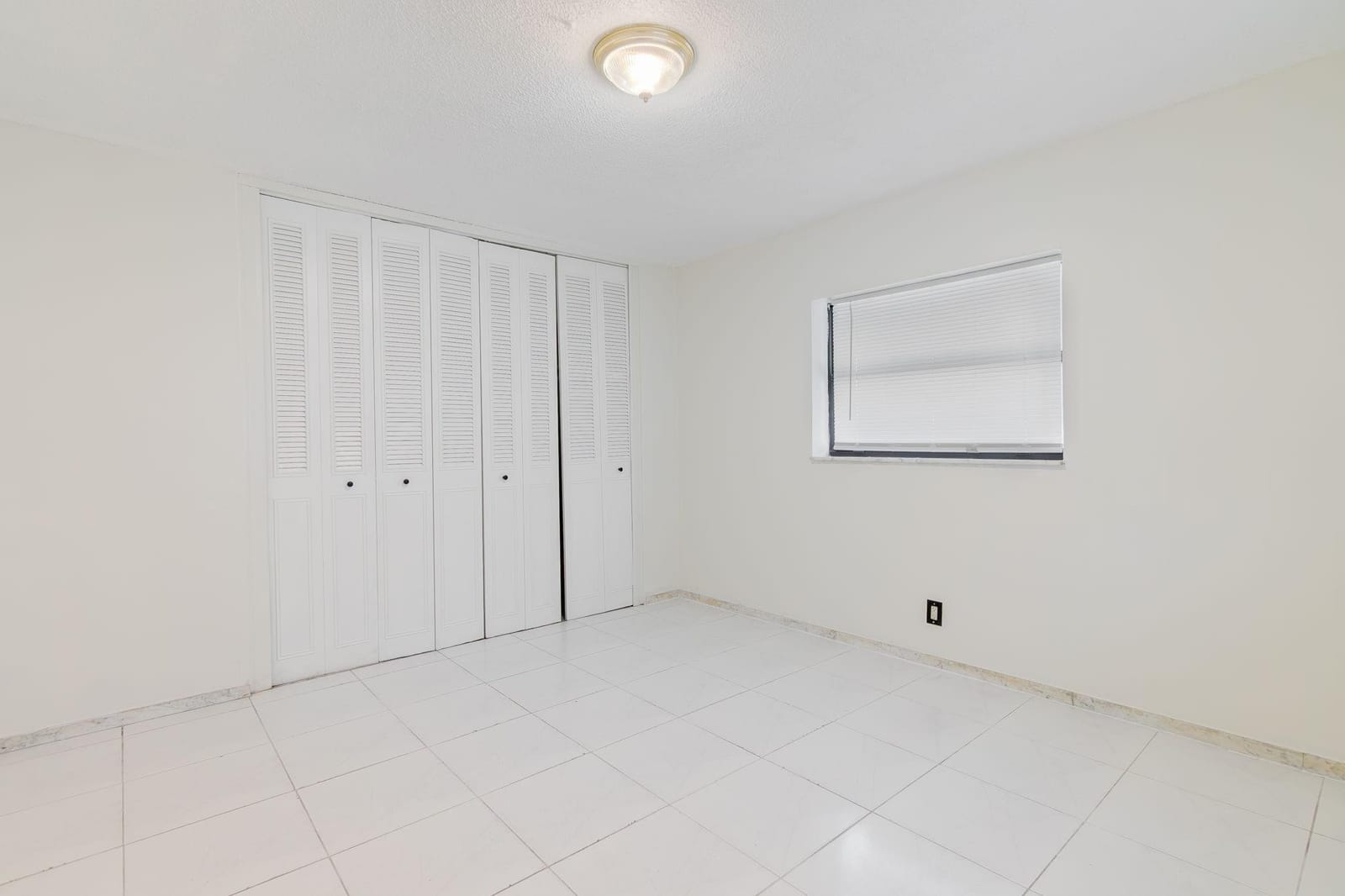 3690 NW 26th Street, Lauderdale Lakes, FL 33311 photo 18