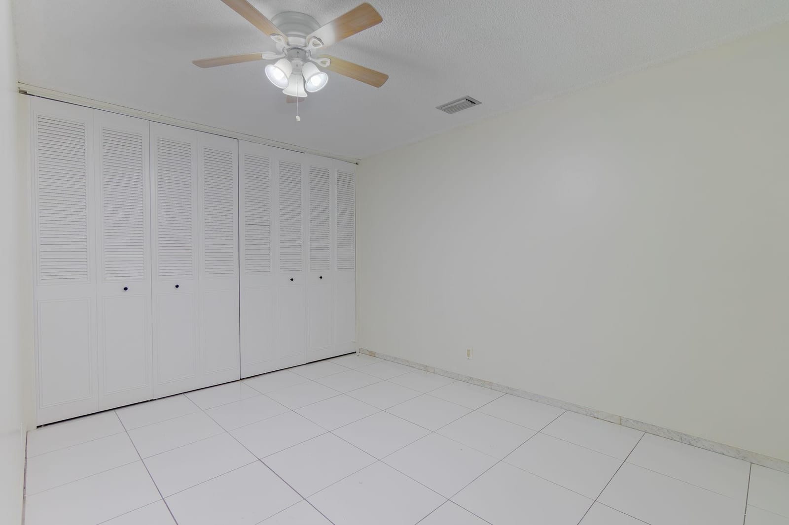 3690 NW 26th Street, Lauderdale Lakes, FL 33311 photo 20