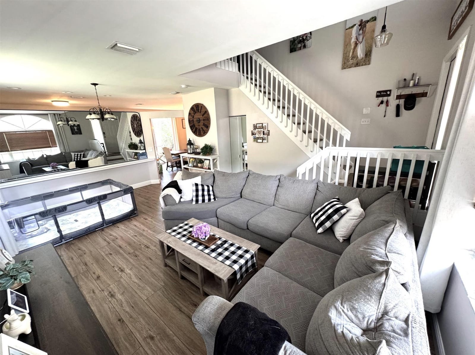 435 NW 87th Terrace — photo 3