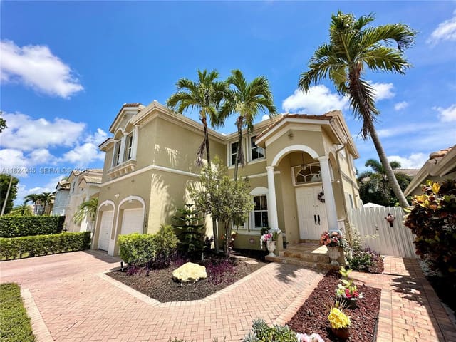 11360 NW 48th Terrace, sold in Costa Bonita, Doral, FL