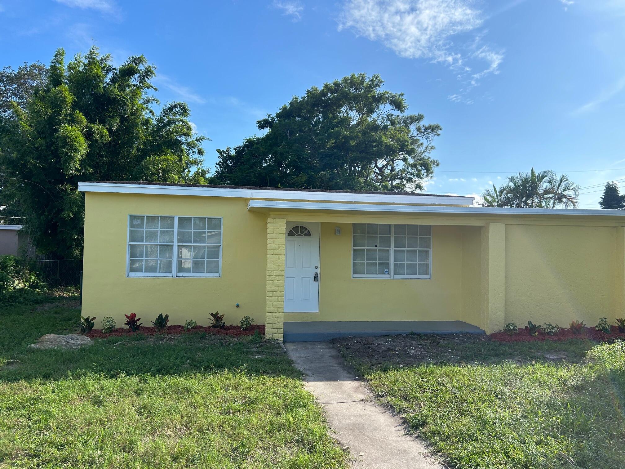 5840 Banana Road, West Palm Beach, FL 33413, West Palm Beach