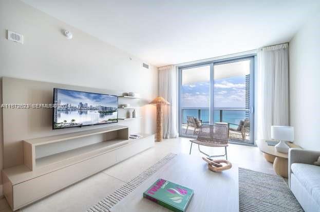 4111 S Ocean Drive 3007 — photo 8