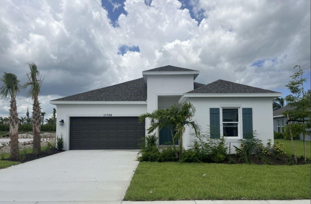 11708 SW Macelli Way, Port St. Lucie, FL 34987