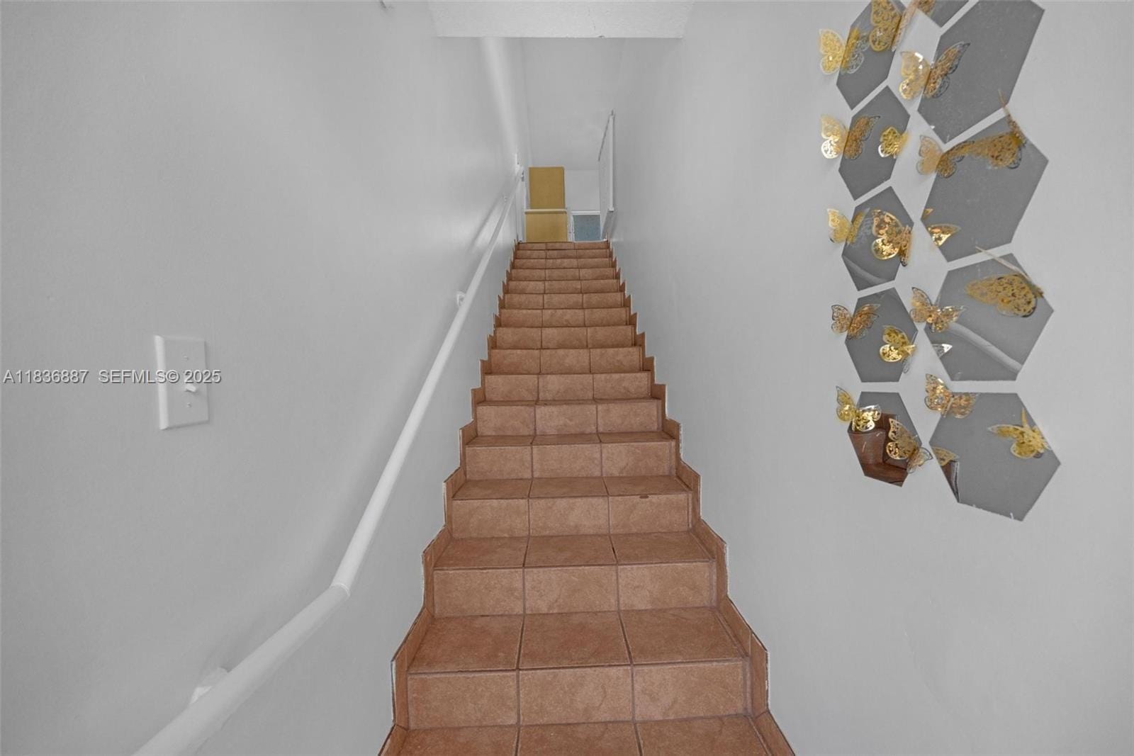 7506 W 20th Avenue 206 — photo 2