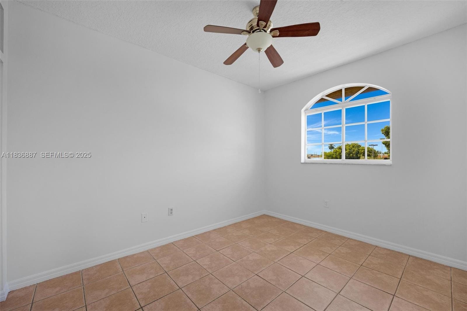 7506 W 20th Avenue 206, Hialeah, FL 33016 photo 13