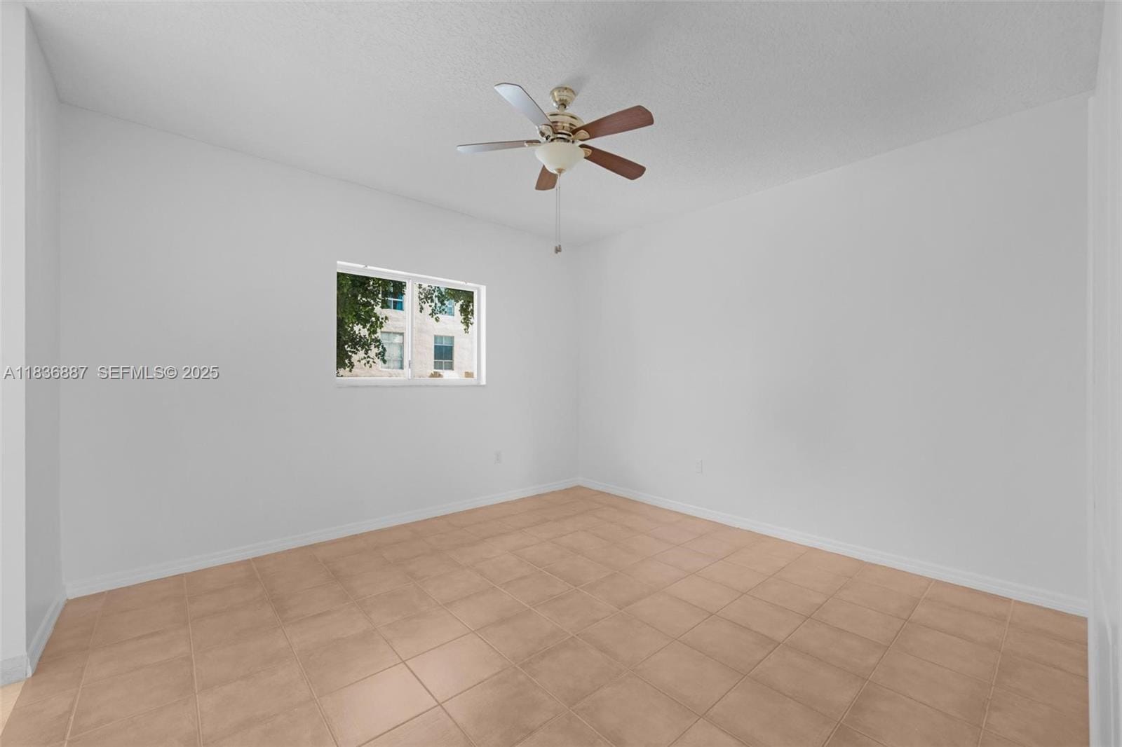 7506 W 20th Avenue 206, Hialeah, FL 33016 photo 17