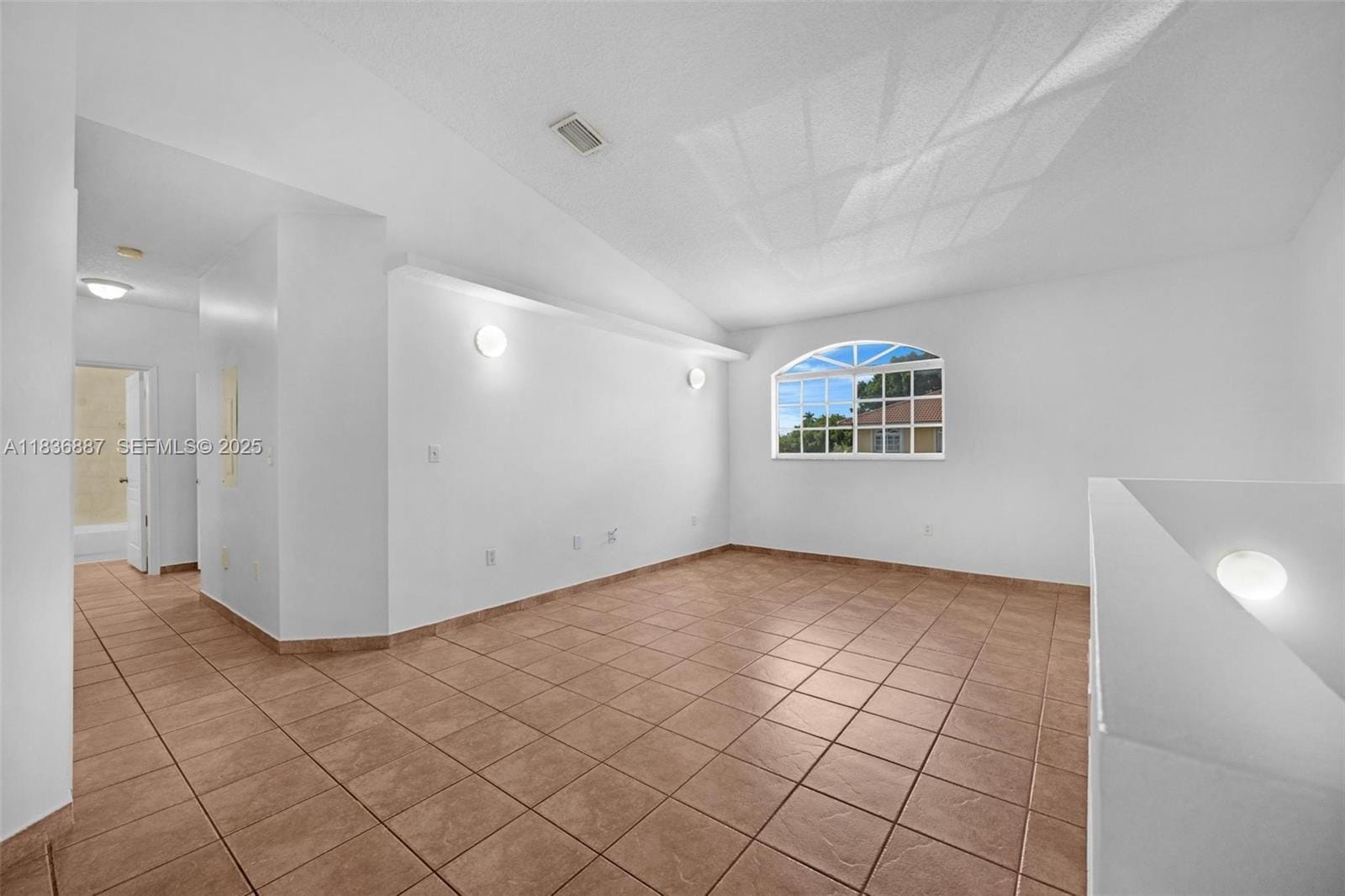 7506 W 20th Avenue 206 — photo 4
