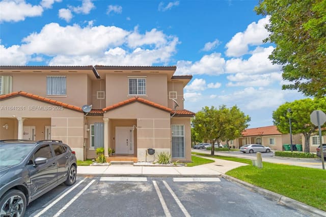 17153 SW 138th Court, sold in Cazadores Sub South, Miami, FL