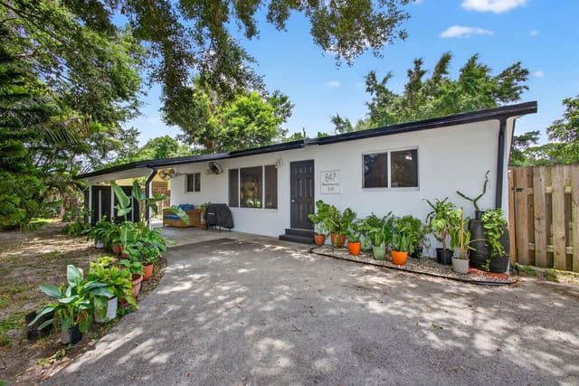 847 Belmont Drive, sold in Dillman Park, West Palm Beach, FL