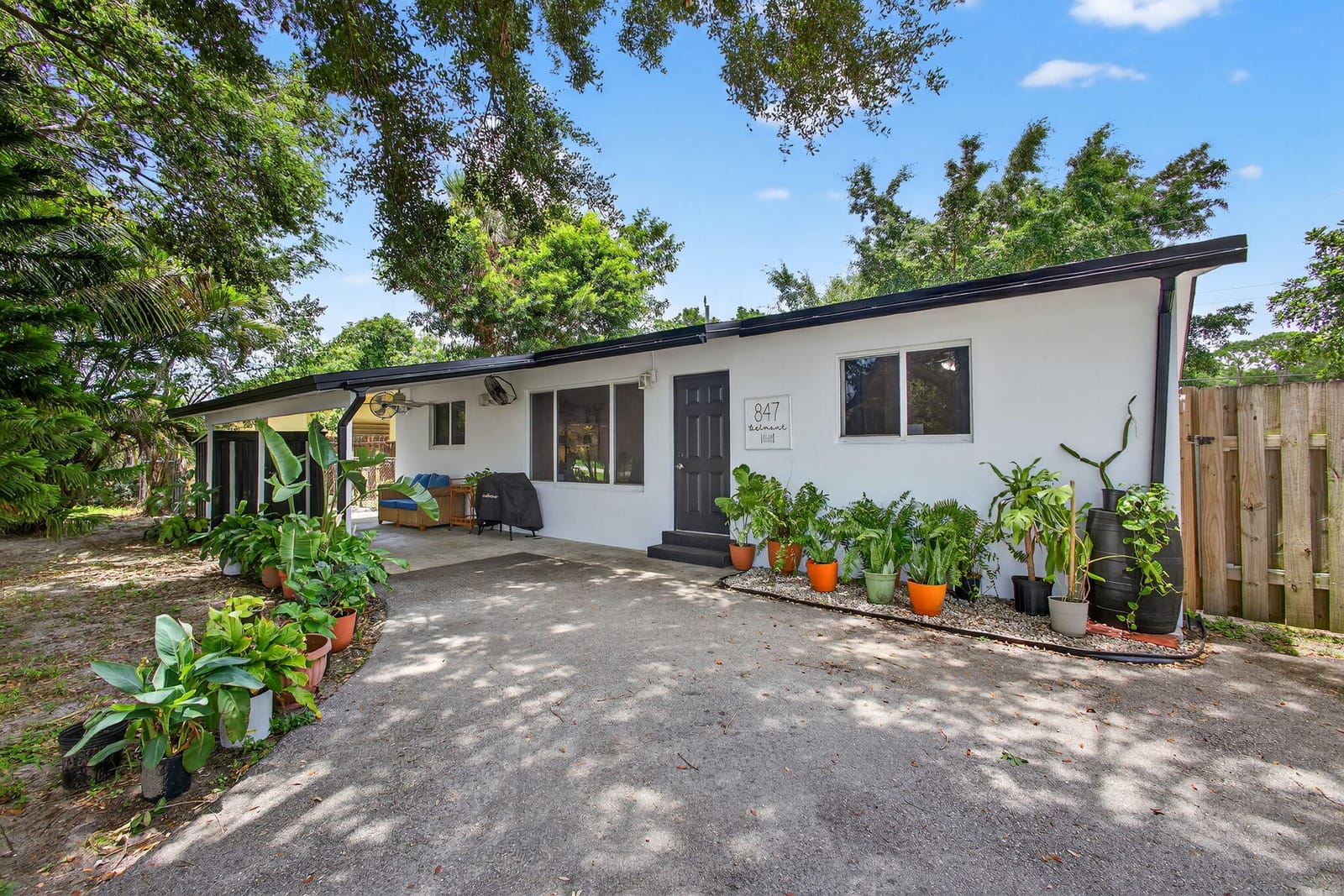 847 Belmont Drive, West Palm Beach, FL 33415