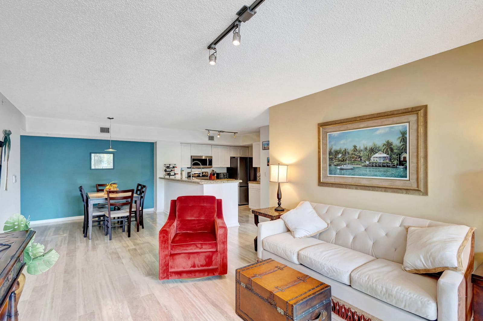 260 Village Boulevard 5205 — photo 2
