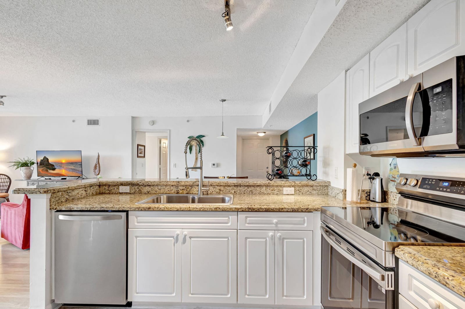 260 Village Boulevard 5205 — photo 5