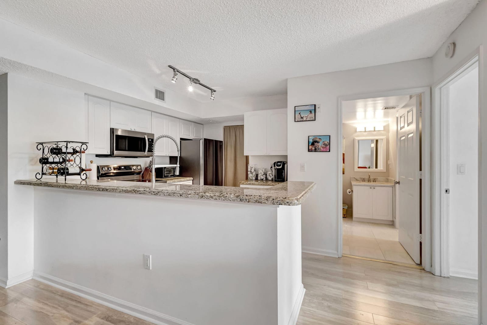 260 Village Boulevard 5205 — photo 7