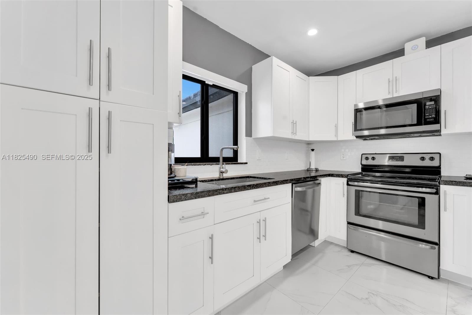 18440 NE 20th Court, North Miami Beach, FL 33179 photo 22