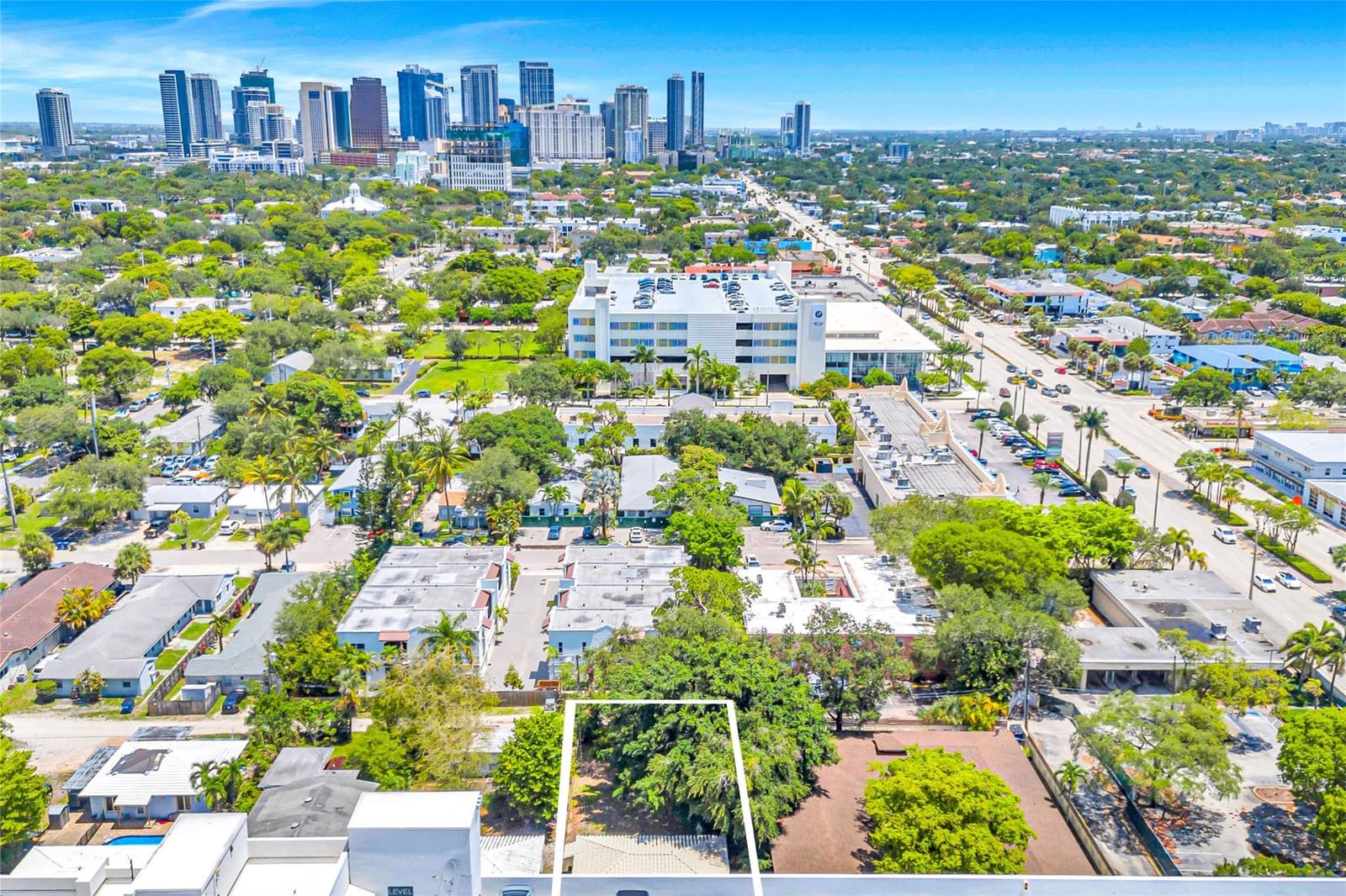 501 SE 16th Court — photo 3