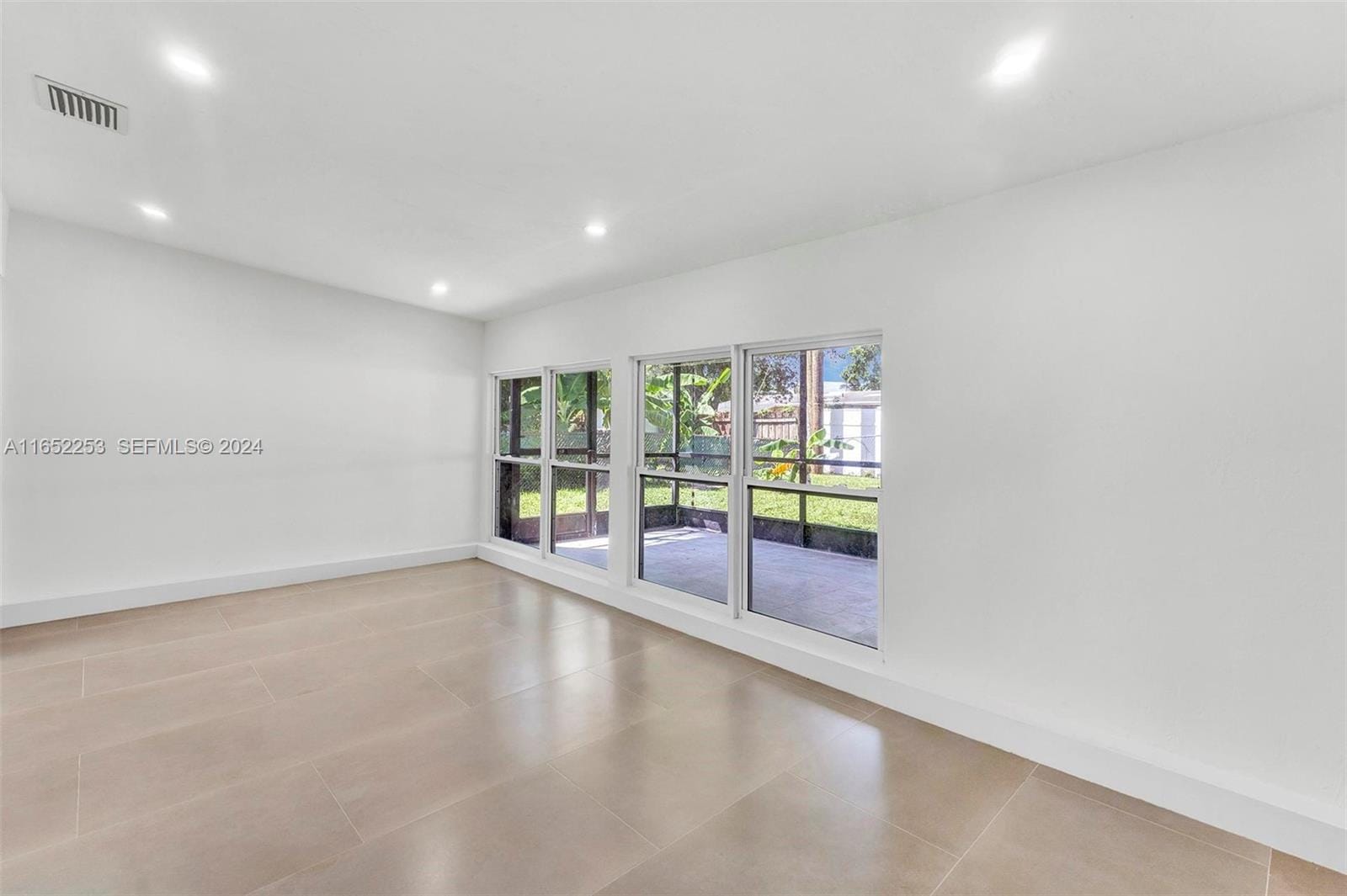 1171 NE 211th Terrace, Miami, FL 33179 photo 24