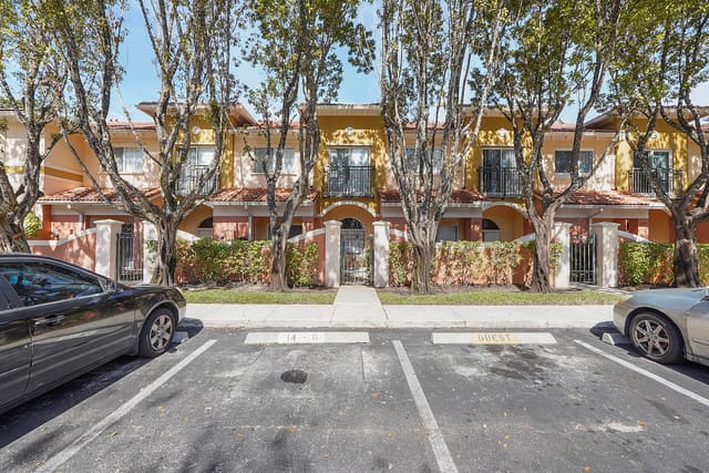 1406 S Santa Catalina Circle, sold in Martin/Marangos Plat, North Lauderdale, FL
