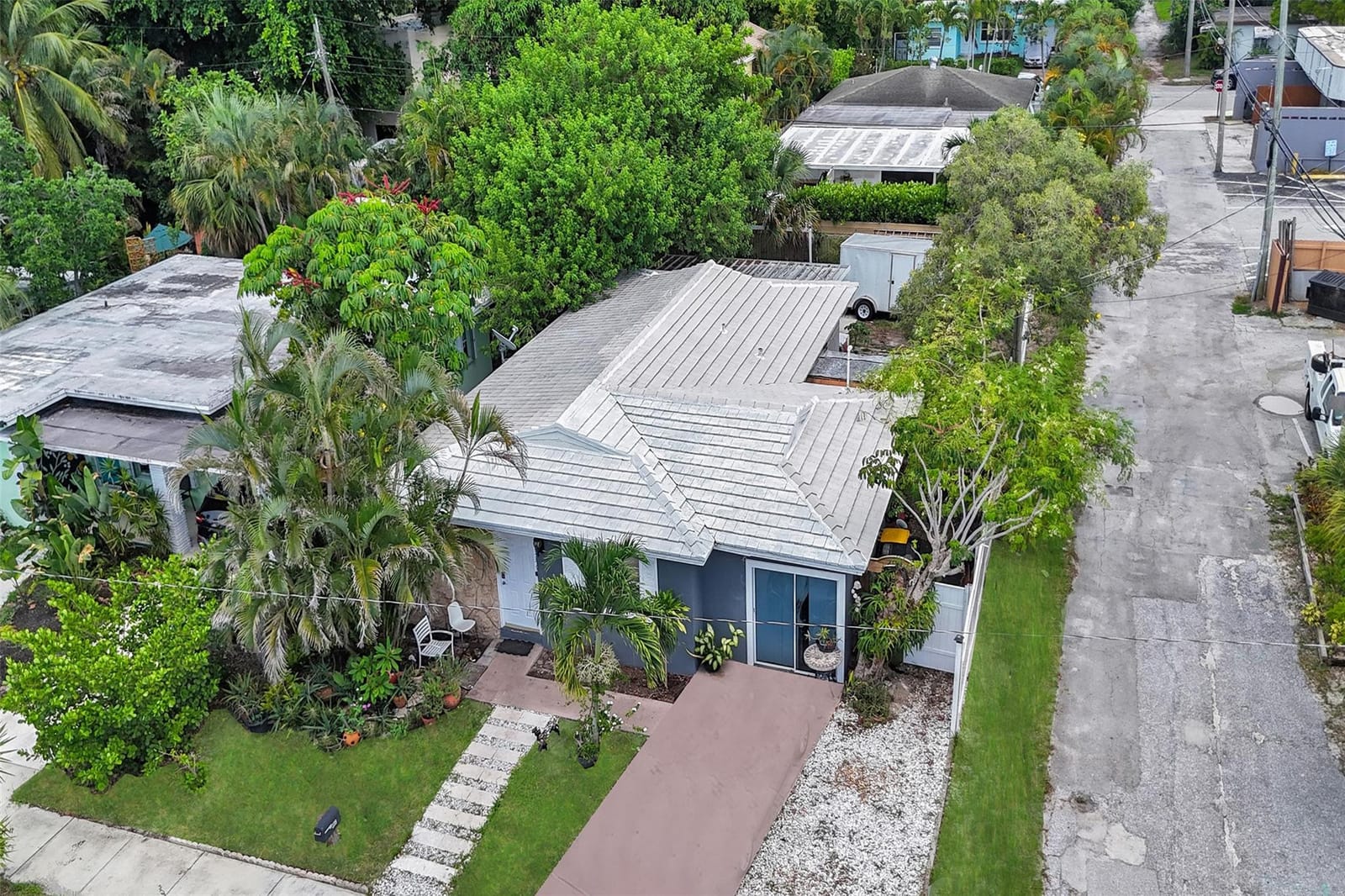 339 Dartmouth Drive, Lake Worth Beach, FL 33460