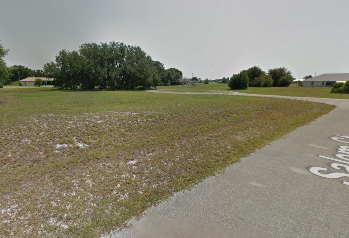 6925 Salem Court, Sebring, FL 33876 photo 4