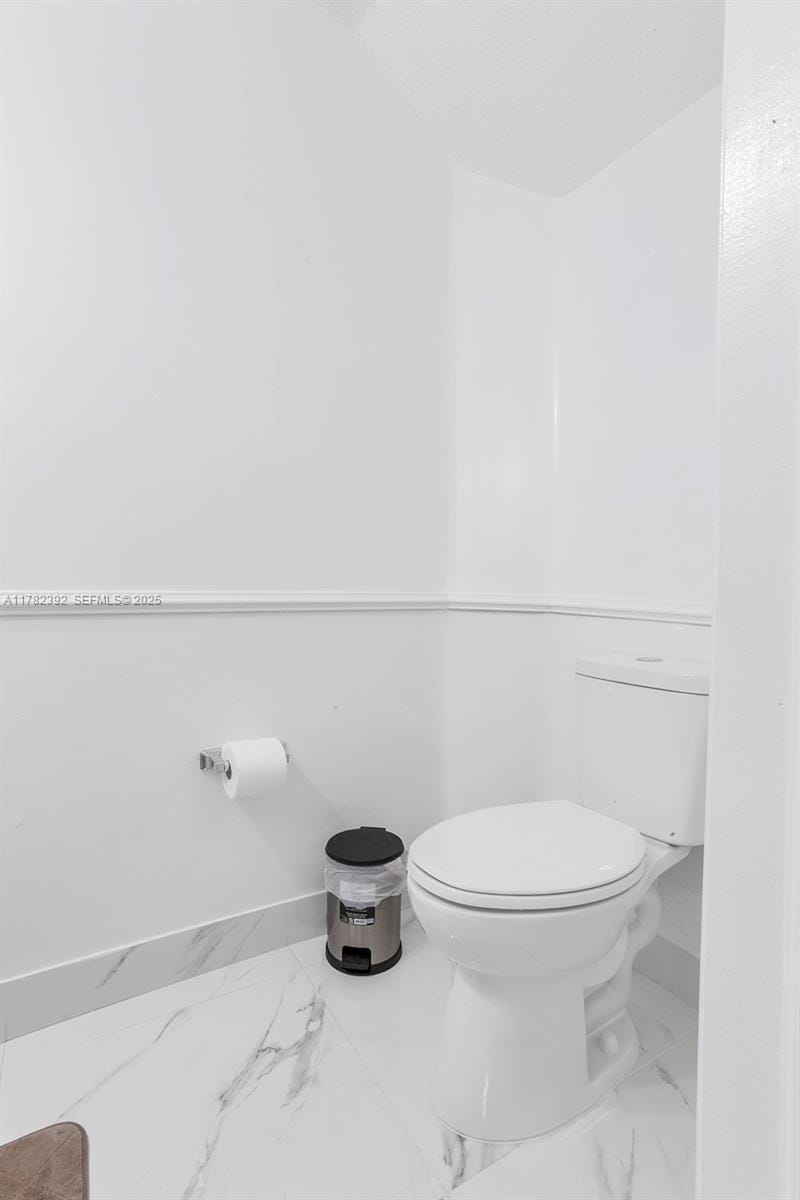 7225 NW 173rd Drive 904-9, Hialeah, FL 33015 photo 10