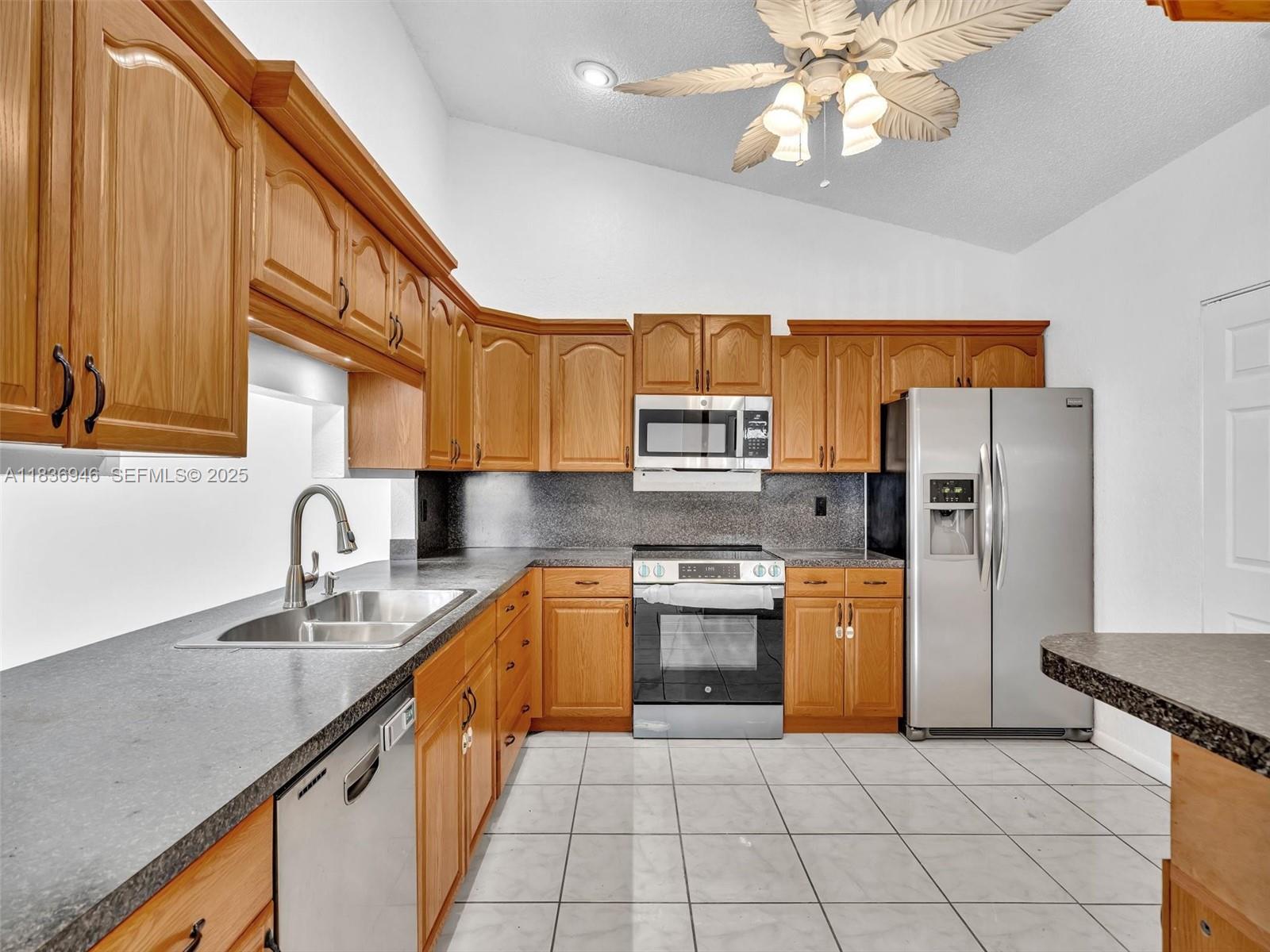5201 SW 31st Avenue 112, Dania Beach, FL 33312, Dania Beach