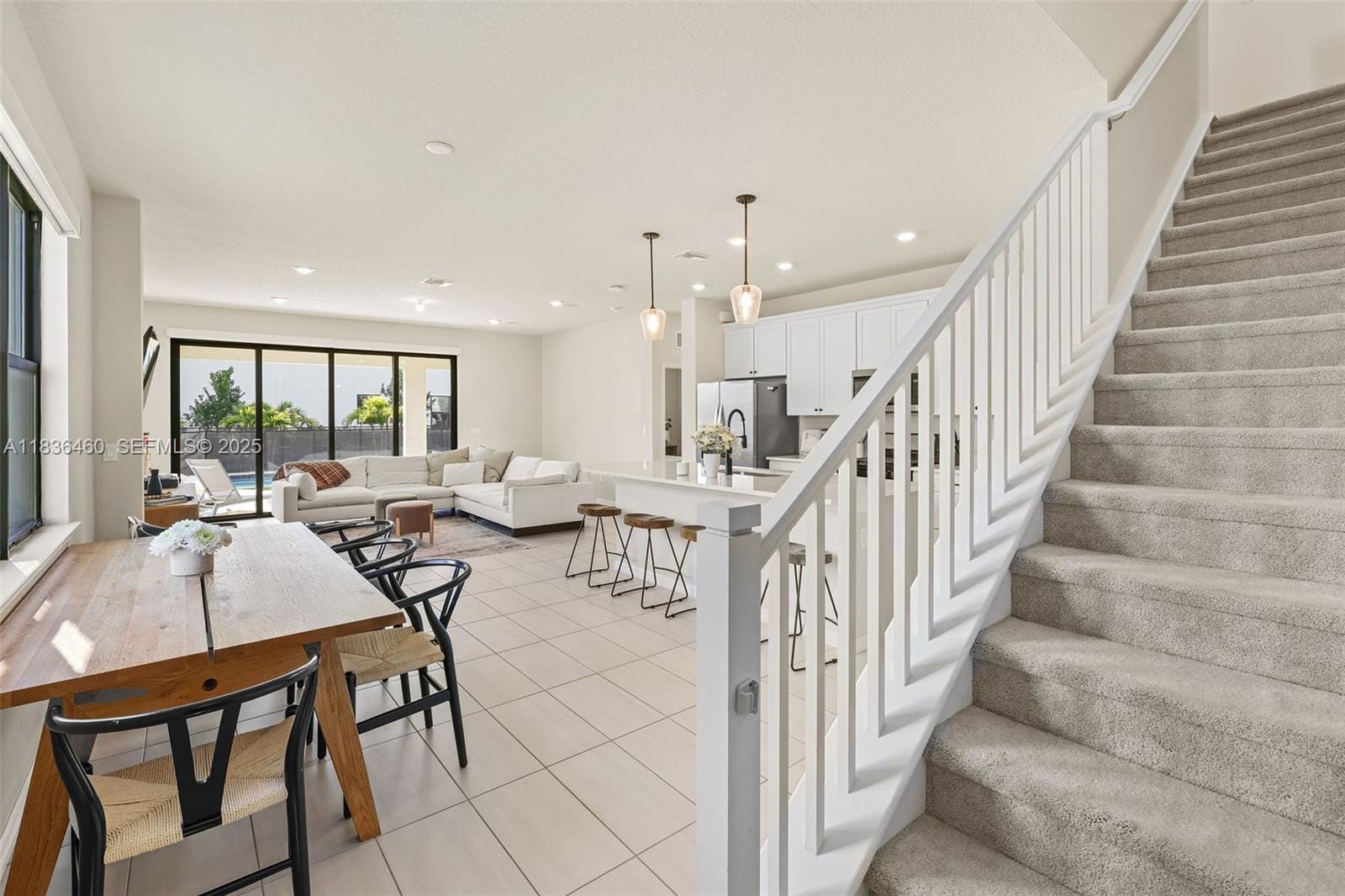 2414 Primrose Place, Oakland Park, FL 33309 photo 5
