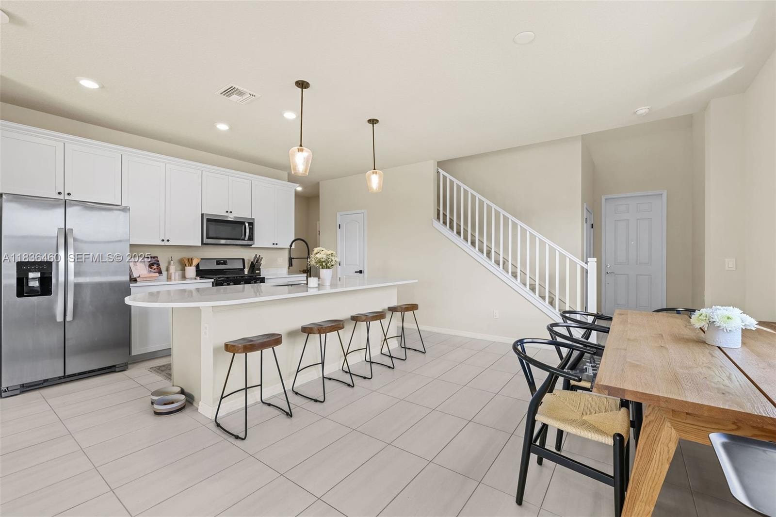 2414 Primrose Place, Oakland Park, FL 33309 photo 10