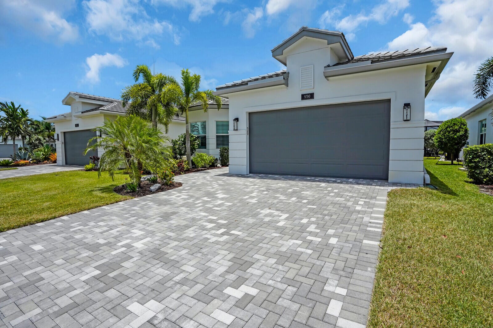 9780 Golden Dunes Lane — photo 6