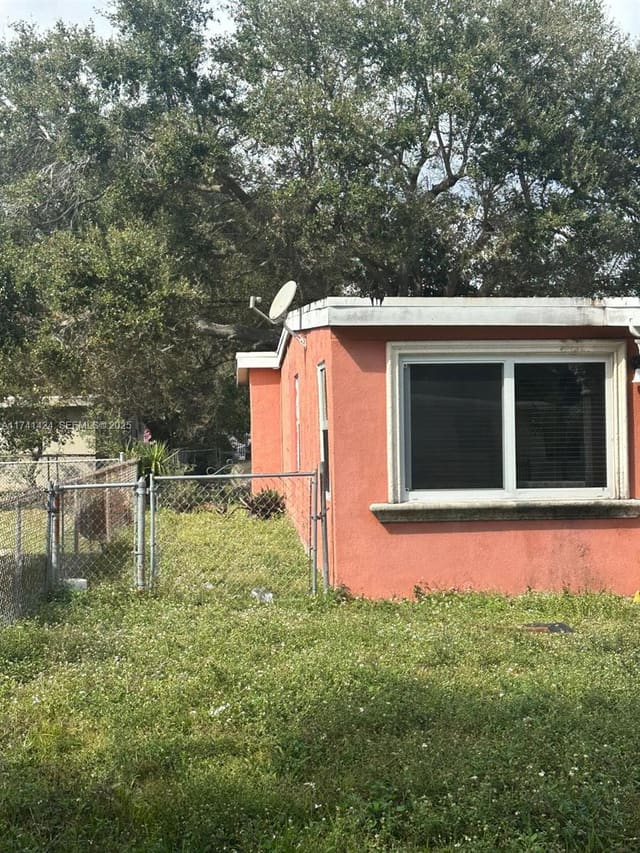 2021 Wilmington Street, Opa-Locka, FL 33054