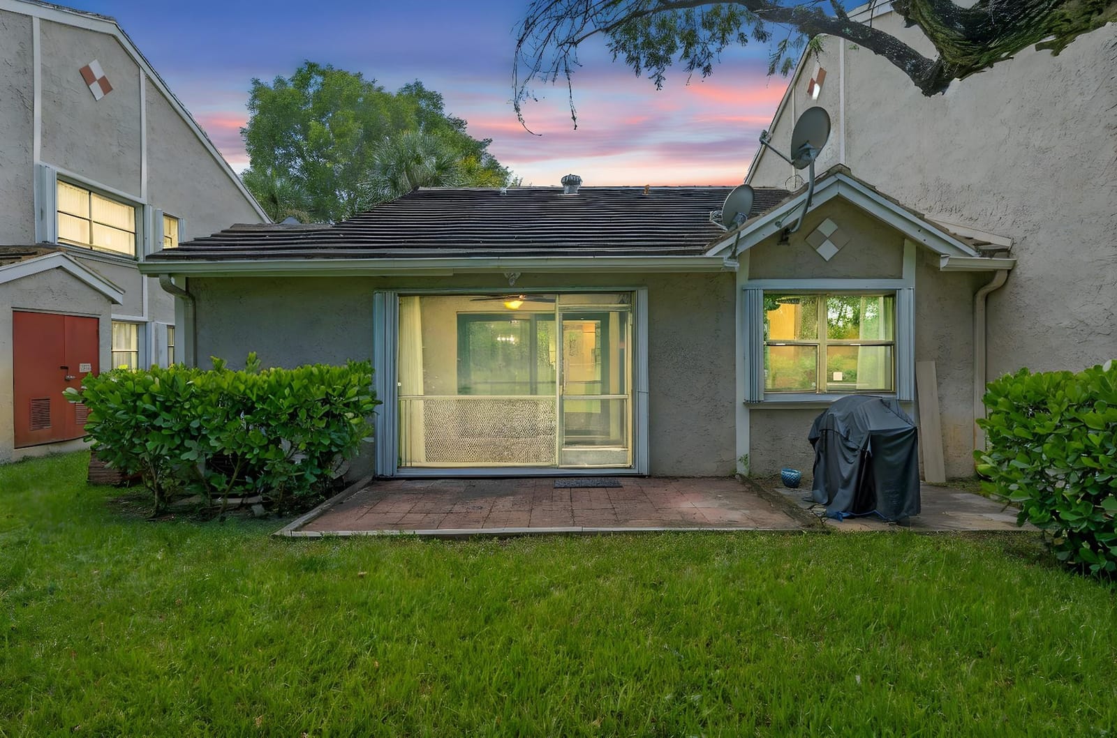 9601 Riverside Drive A6 — photo 3