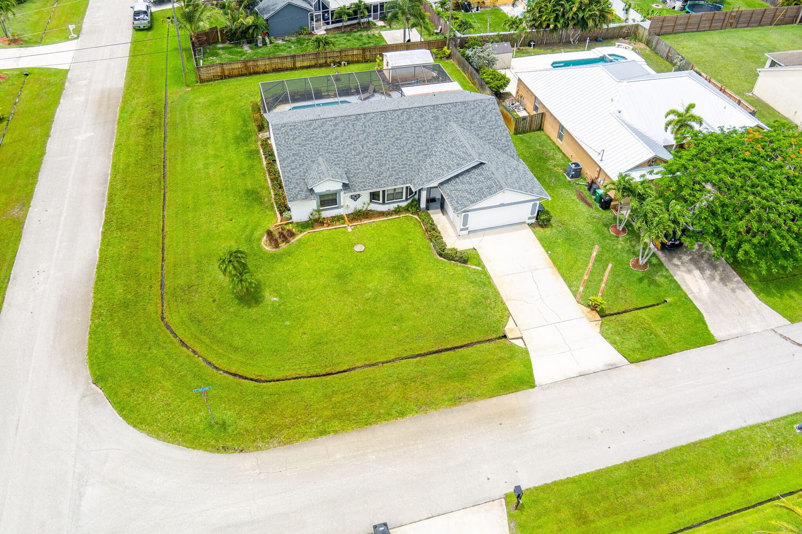 2690 SE Creston Lane, Port St. Lucie, FL 34952 photo 2