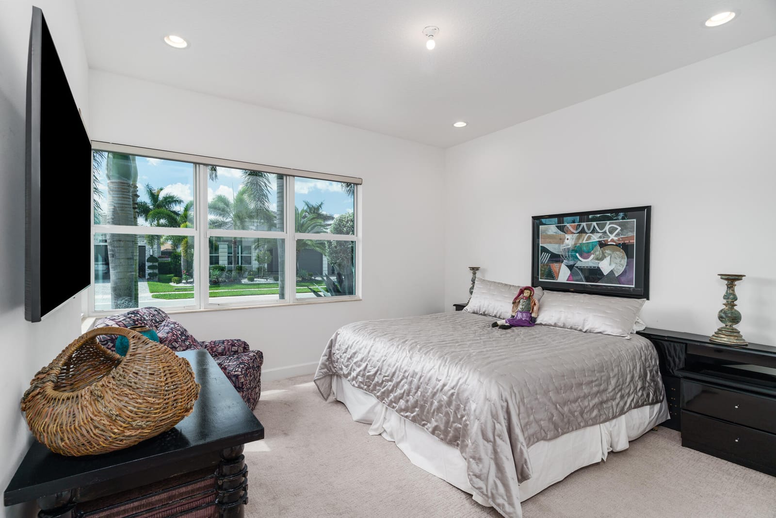 9237 Seahorse Bay Dr — photo 4