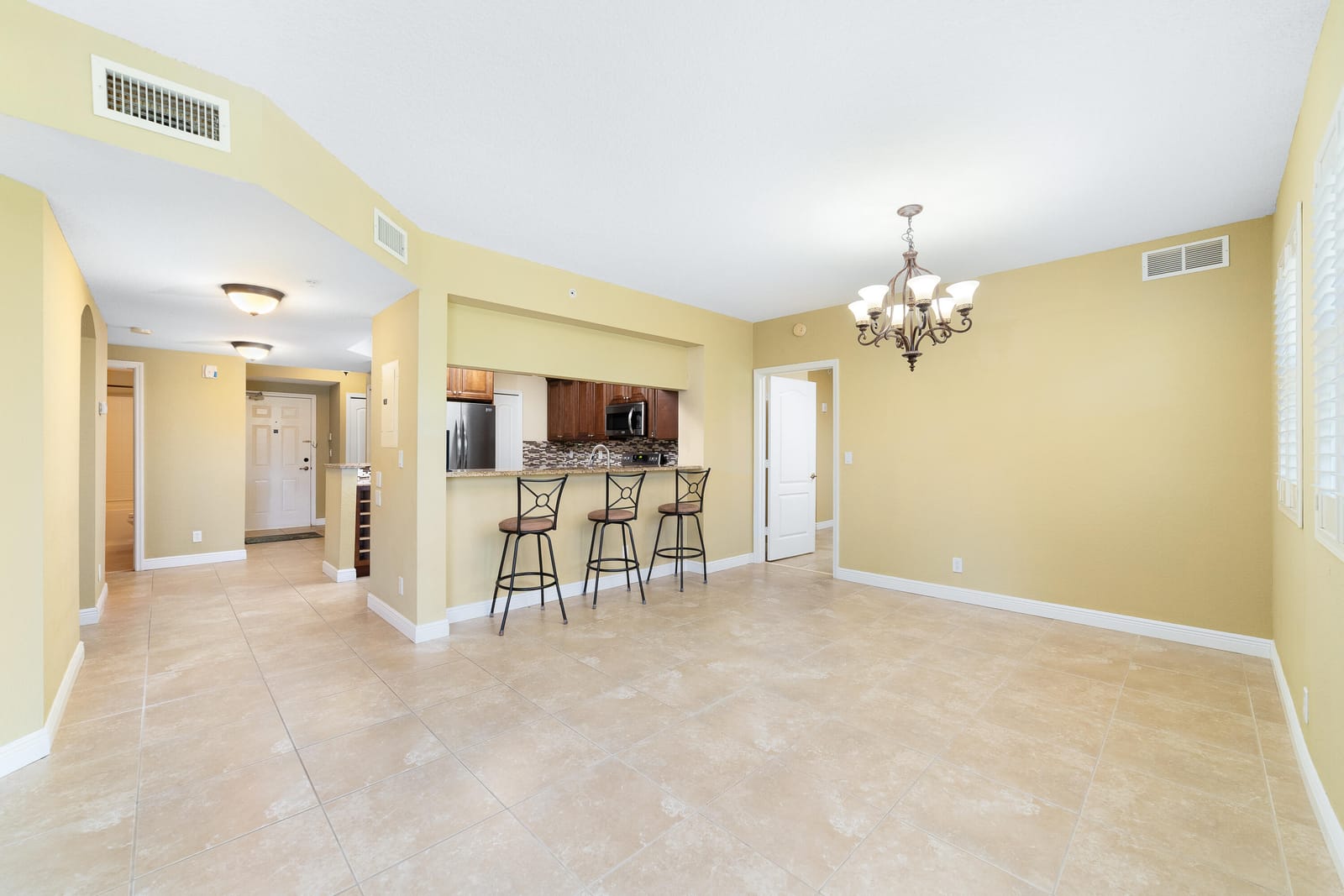 4190 Gator Greens Way 25 — photo 6