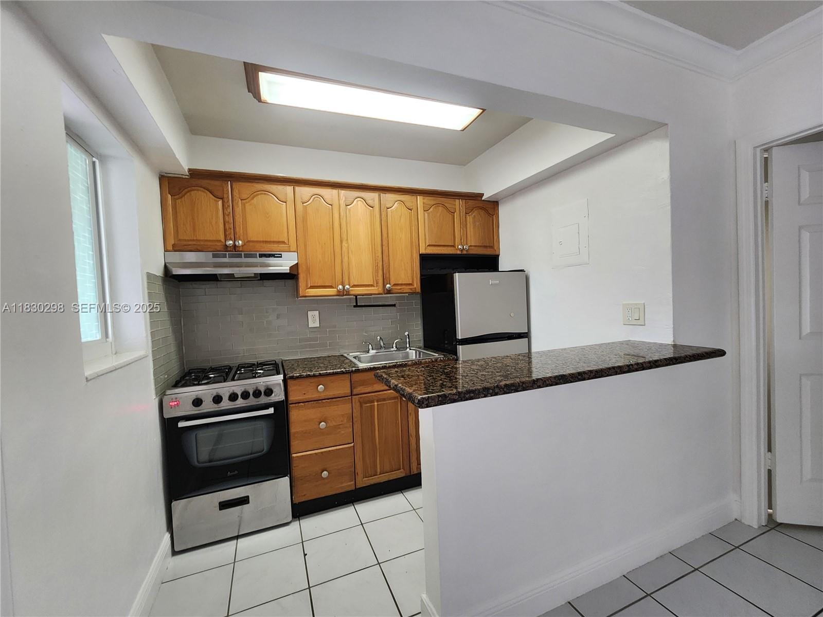 1014 Salzedo Street 304 — photo 4