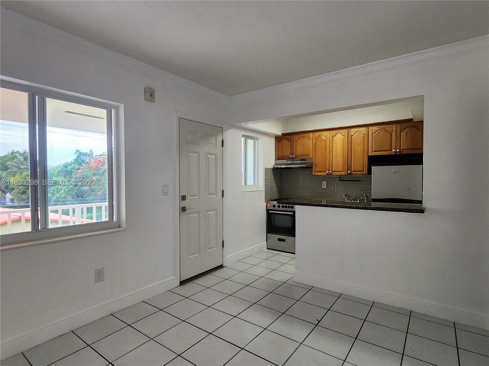 1014 Salzedo Street 304 — photo 9