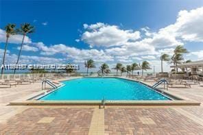 1980 S Ocean Drive 2B — photo 8