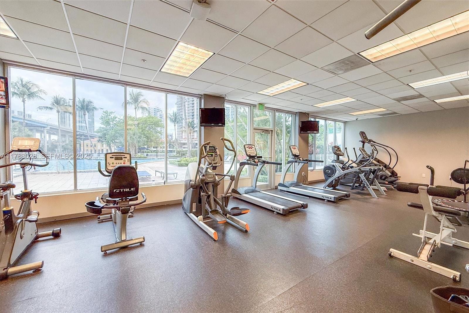 19390 Collins Avenue 1501, Sunny Isles Beach, FL 33160 photo 21